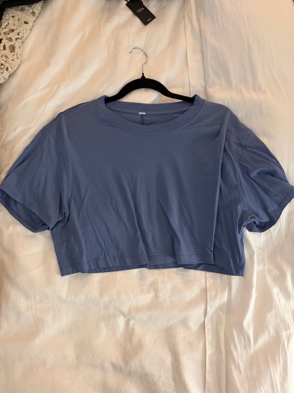 lululemon athletica Cropped Tee in Steel Blue